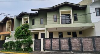 5BR/4Ba Big Townhouse in BF Homes, Paranaque