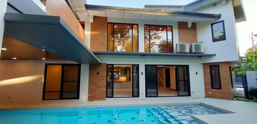 Dazzling Brand New Modern House in Ayala Alabang Village