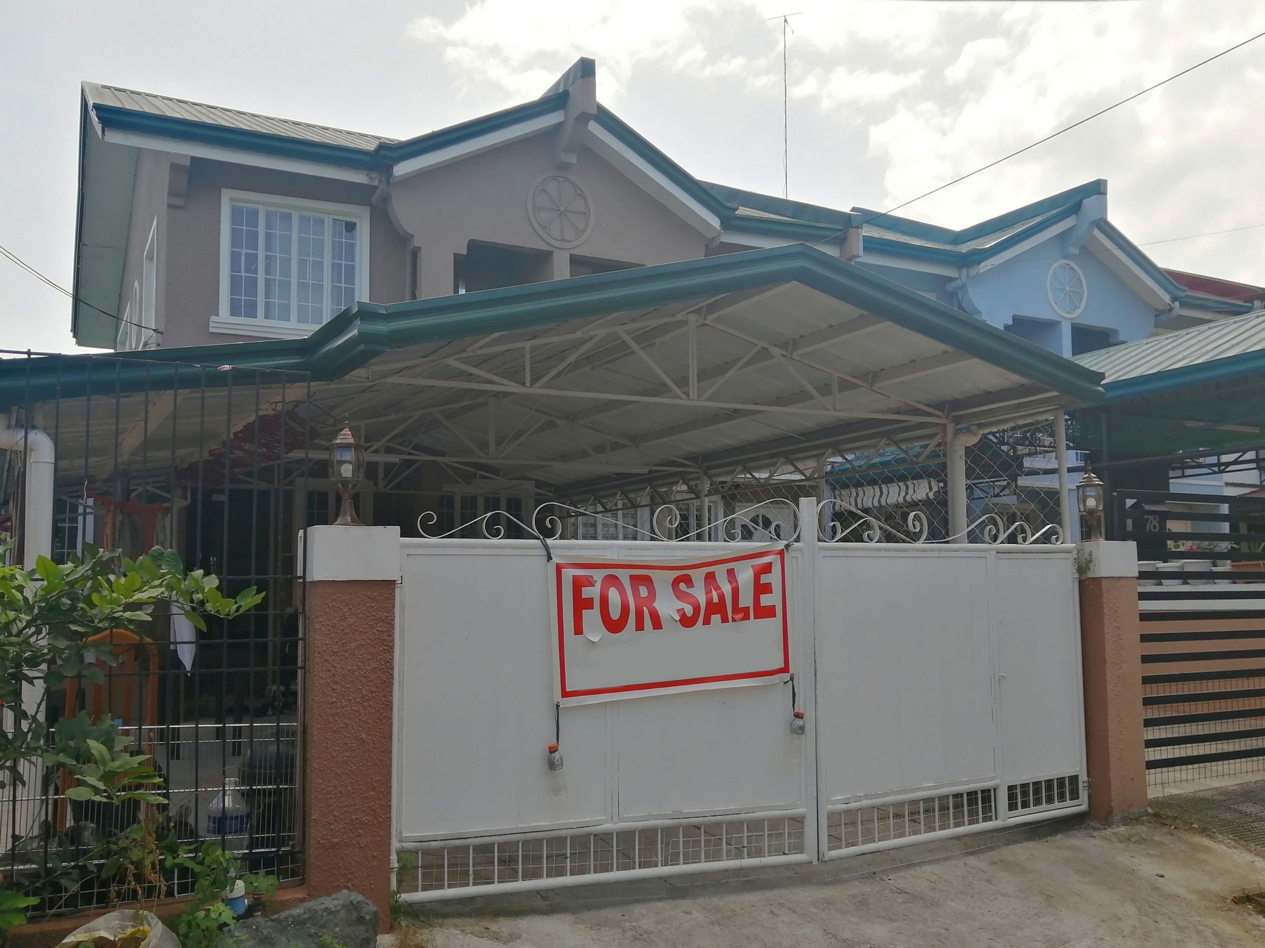 Townhouse For Sale In Las Piñas City