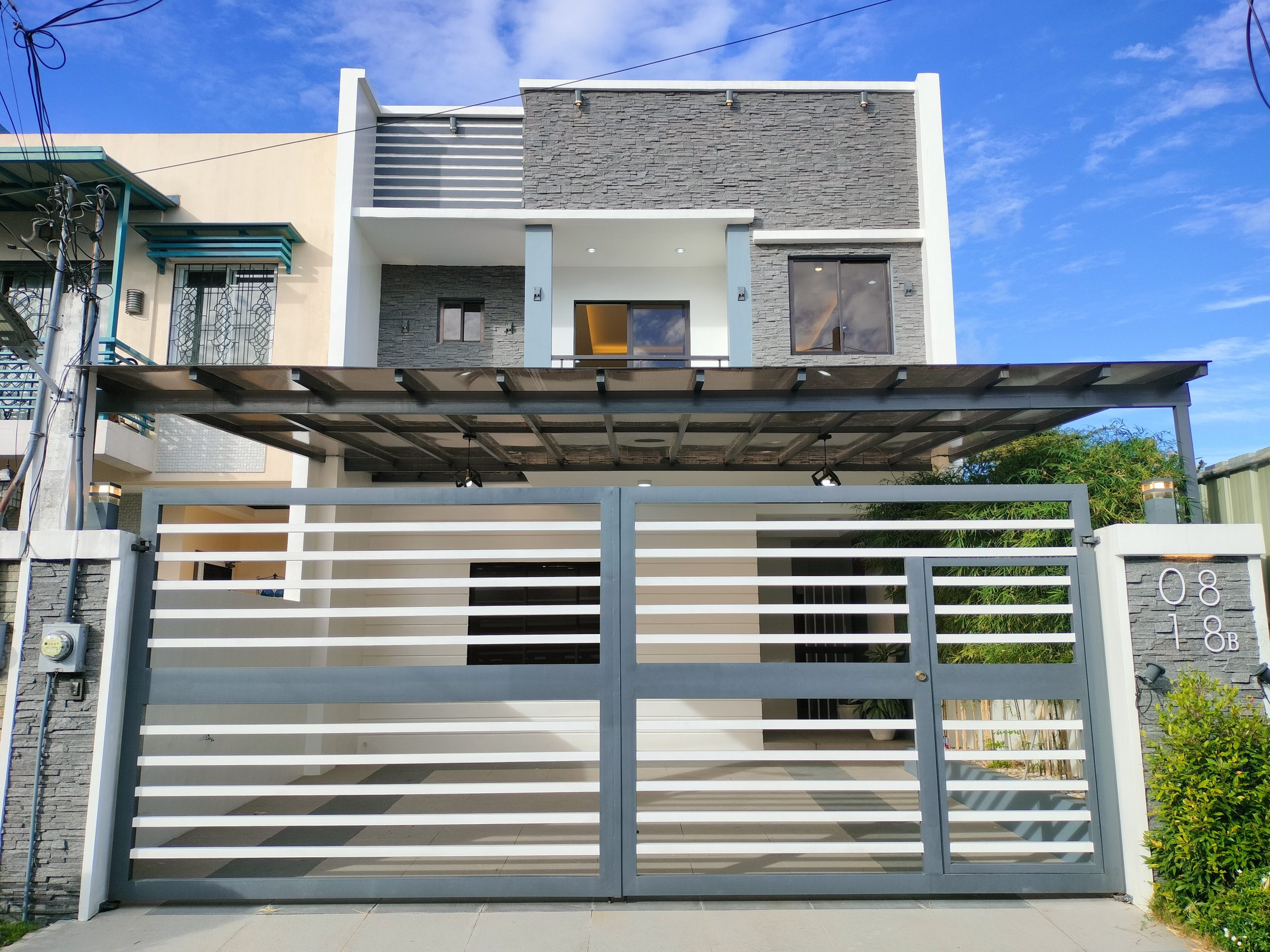 Brand New House in BF Resort Las Pinas