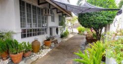 Well maintained Bungalow in BF Homes Paranaque