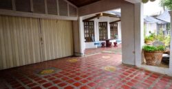 Well maintained Bungalow in BF Homes Paranaque