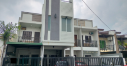 Town House For Sale In Better Living Paranaque