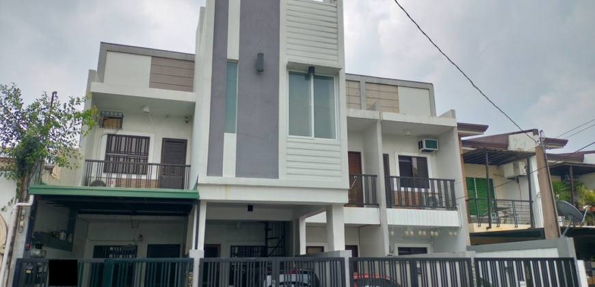 Town House For Sale In Better Living Paranaque