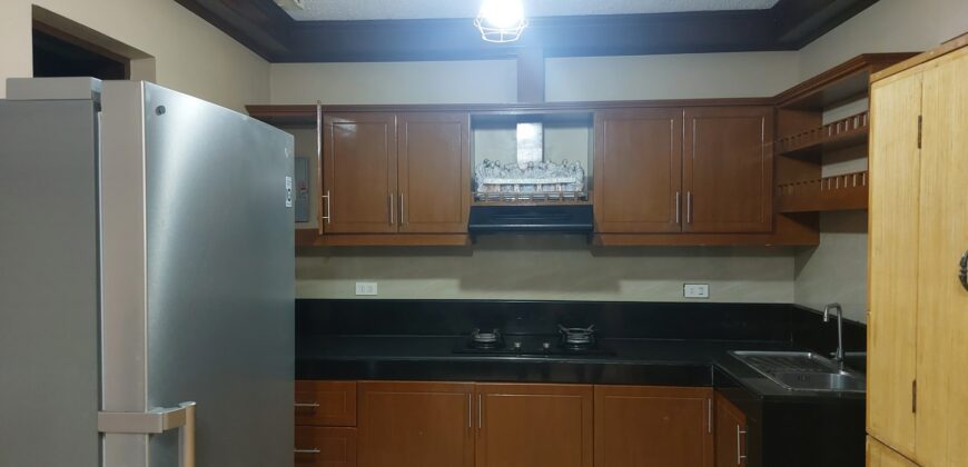 Well Maintained Duplex House And Lot For Sale In Pilar Village