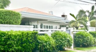 Bungalow House and Lot for Sale in BF Homes International