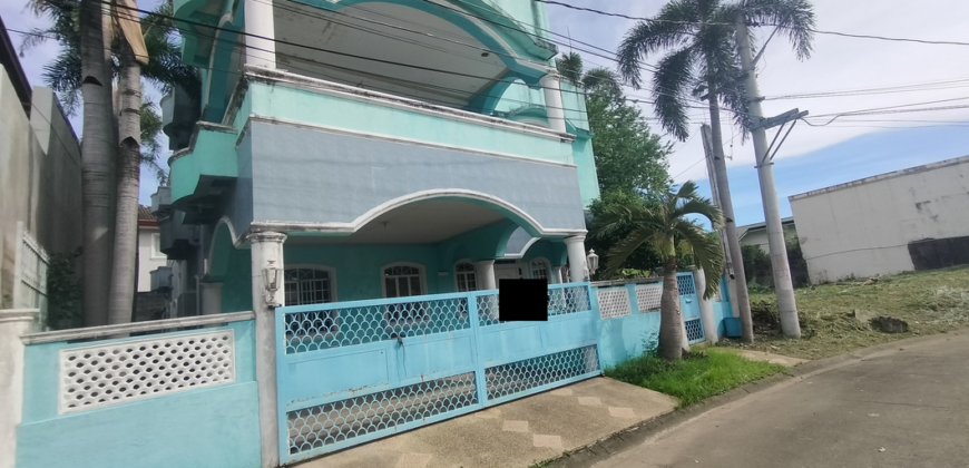 House And Lot For Sale In BF Homes Paranaque