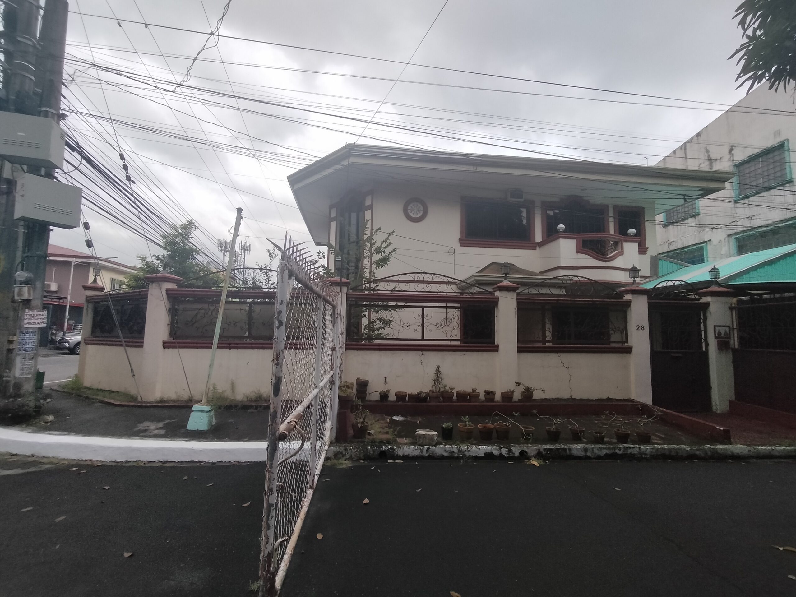 Corner House and Lot For Sale In Better Living Paranaque