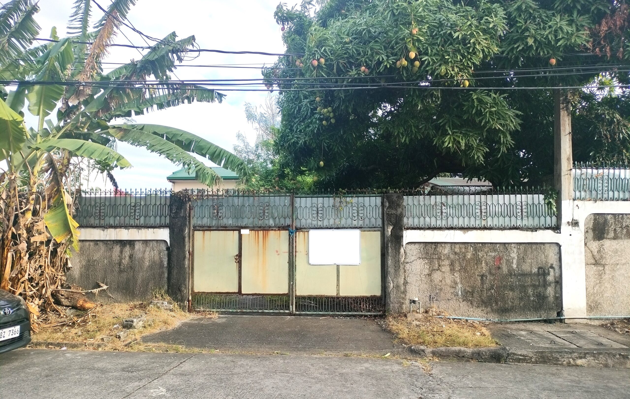 Vacant Lot for Sale in Ups5 Paranaque
