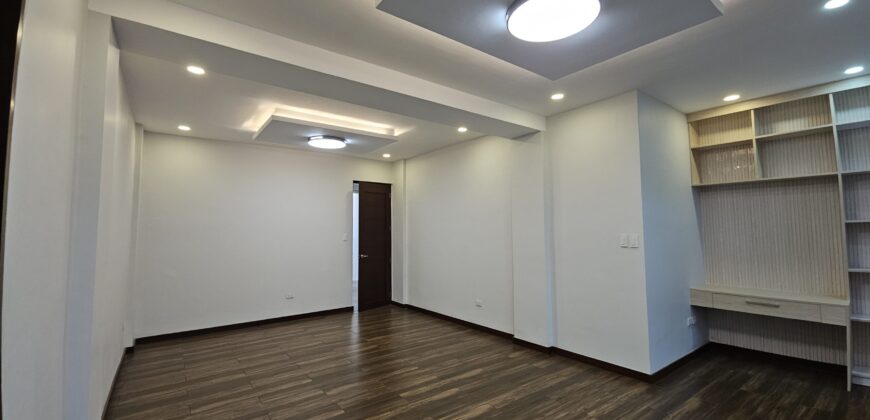 Chic & Contemporary: Newly Renovated House in BF Homes Paranaque