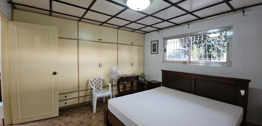 Timeless & Sturdy! Well-Built Bungalow in BF Homes, Paranaque