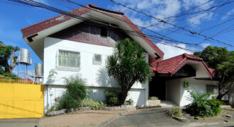 Split Level Corner House with Swimming Pool in BF Homes, Paranaque