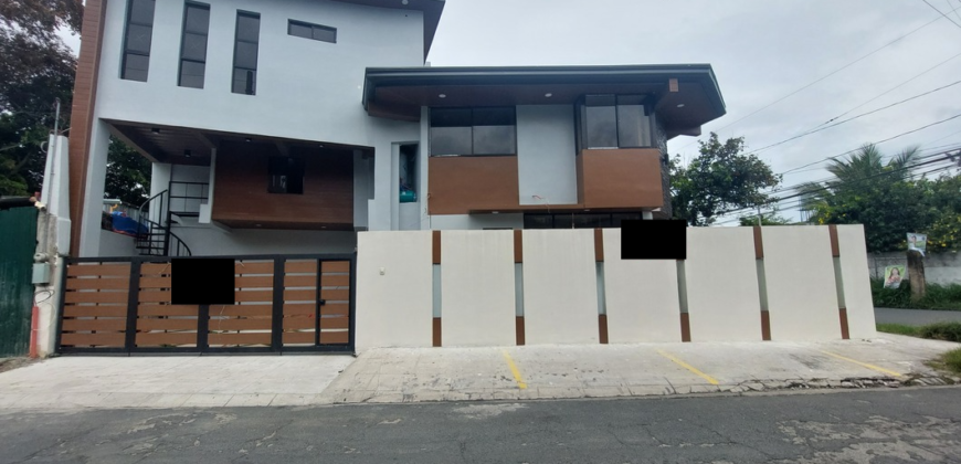 Corner House And Lot For Sale In Paranaque