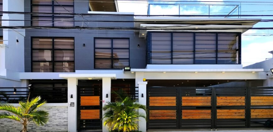 Hotel Inspired Ultra Modern House For Sale in BF Homes, Paranaque