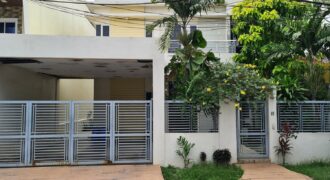 2-storey Modern House with Big Garden and Roof Deck For Sale in Pilar Village