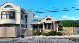Massive Victorian Corner House For Sale in Pilar Village