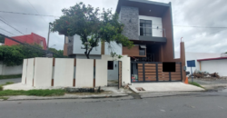 Corner House And Lot For Sale In Paranaque