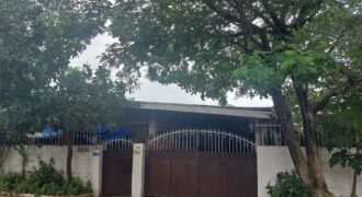 Corner House and Lot For Sale In Paranaque