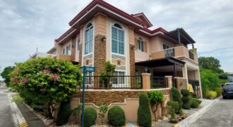 Corner House And Lot For Sale In Paranaque