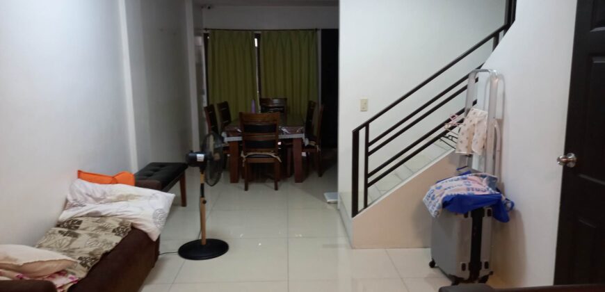 Duplex House for Sale In Paranaque