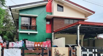 Occupied by Owner, Duplex for Sale in Pilar Village
