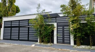 Modern Tropical Bungalow For Sale in Pilar Village, Las Pinas