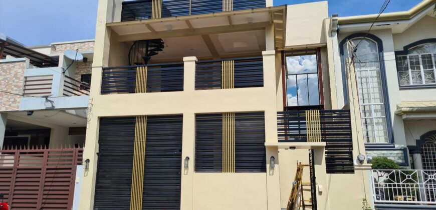 2-Storey with Roofdeck and Garden for Sale in BF Resort Las Pinas