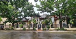 Corner Mansion in Hillsborough, Alabang