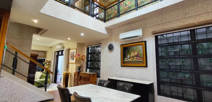 Furnished 3-Storey House with Swimming Pool in BF Resort Las Pinas