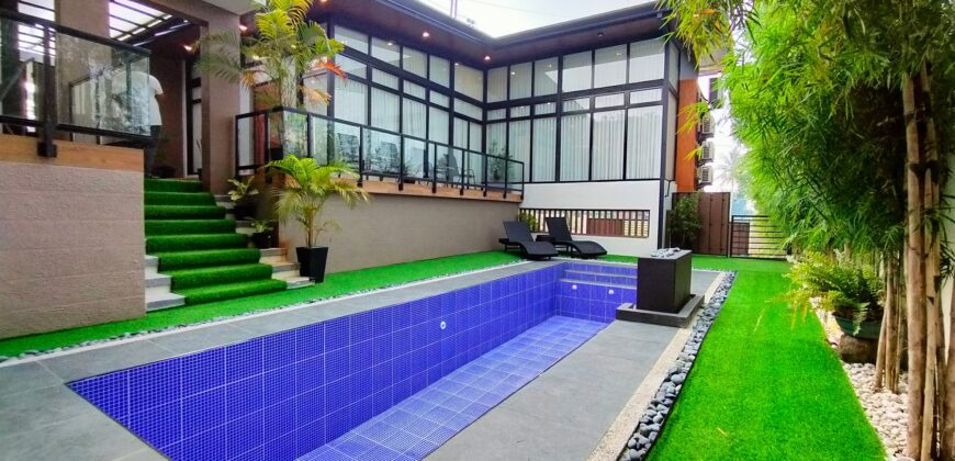 Modern Tropical Fully Furnished Twin House For Sale in Tagaytay Cavite