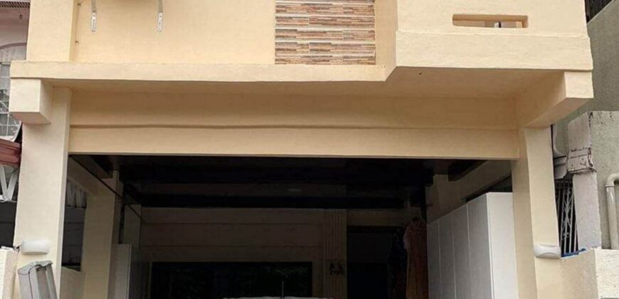 2 Storey House with 3 Bedrooms