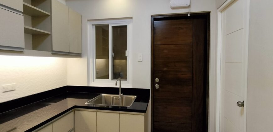 Classy Brandnew Townhouses For Sale in Pilar Village Las Pinas