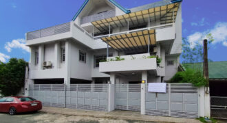 Massive 4-Storey House with Indoor Swimming In Las Pinas