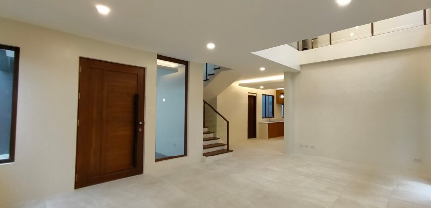 Brandnew 3-Story Modern Houses with Swimming Pool in Merville Paranaque