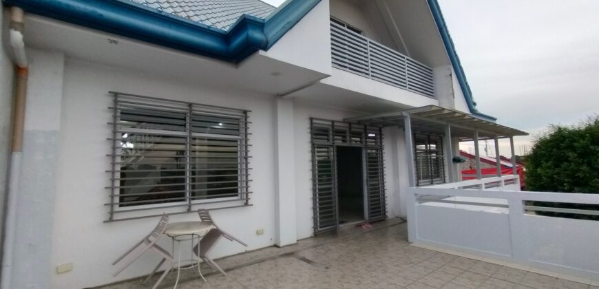 Massive 4-Storey House with Indoor Swimming In Las Pinas