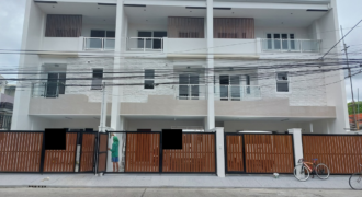 Brand New Town House For Sale In Pilar Village