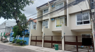 3 Storey Town House And Lot For Sale In Pilar Village