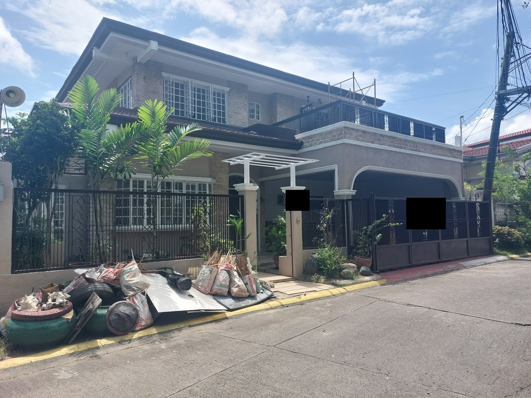 House And Lot For Sale In BF Resort Las Pinas Homesearch Philippines