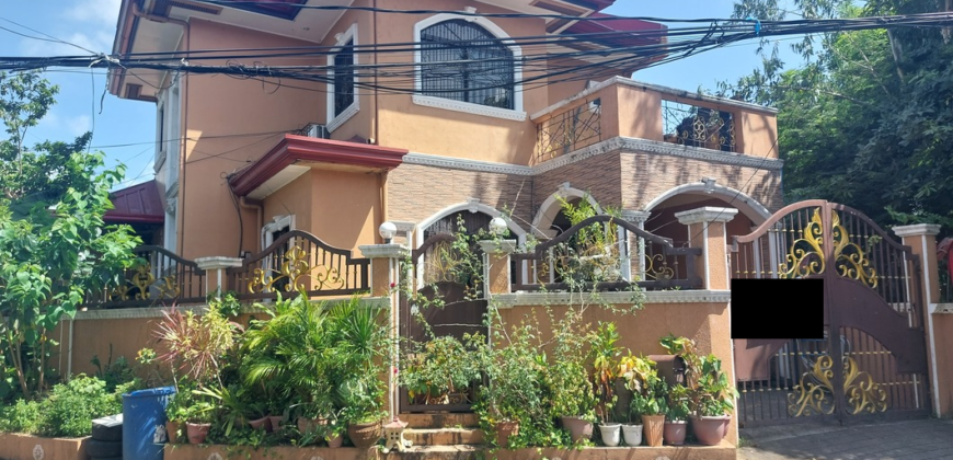 Semi Furnished House And Lot For Sale In BF Resort Las Pinas