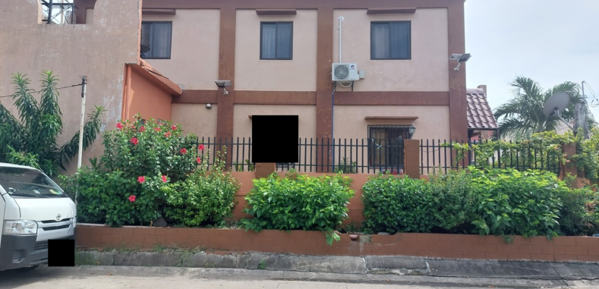 Corner House And Lot for Sale In Multinational Village Paranaque