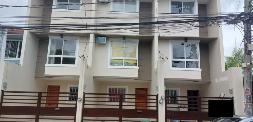 3 Storey Town House And Lot For Sale In Pilar Village