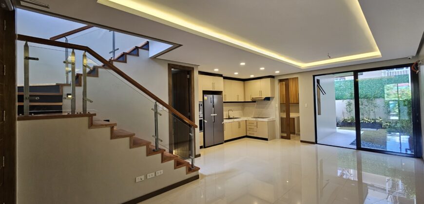 Classy Brand New Duplex For Sale in BF Homes Paranaque