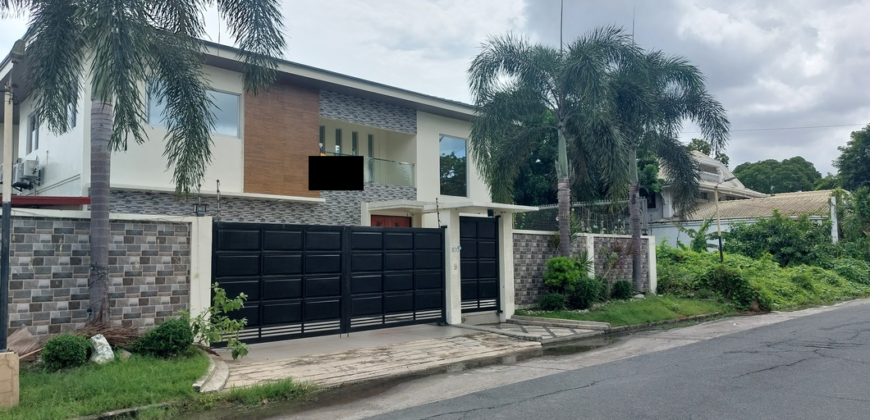 House And Lot for Sale In Multinational Village Paranaque