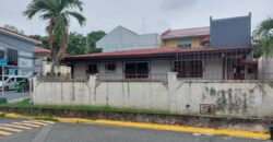 Corner House And Lot For Sale In Pilar Village Las Pinas
