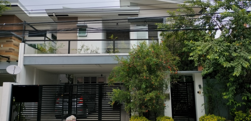 House And Lot for Sale In Better Living Paranaque