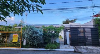 Bungalow House and Lot in BF Homes, Paranaque