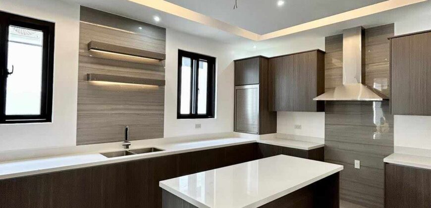 Brand new House And Lot For Sale In Tahanan Village