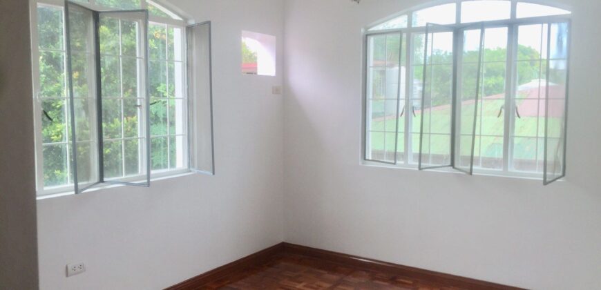 2 Storey House And Lot For Sale In Merville Village Paranaque