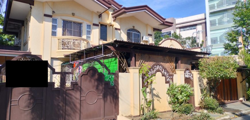 House And Lot For Sale In BF Homes Paranaque