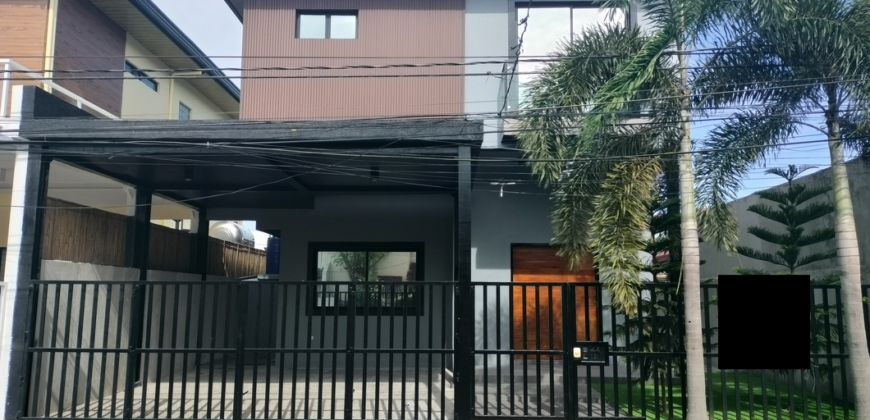 House And Lot For Sale In BF Homes Paranaque